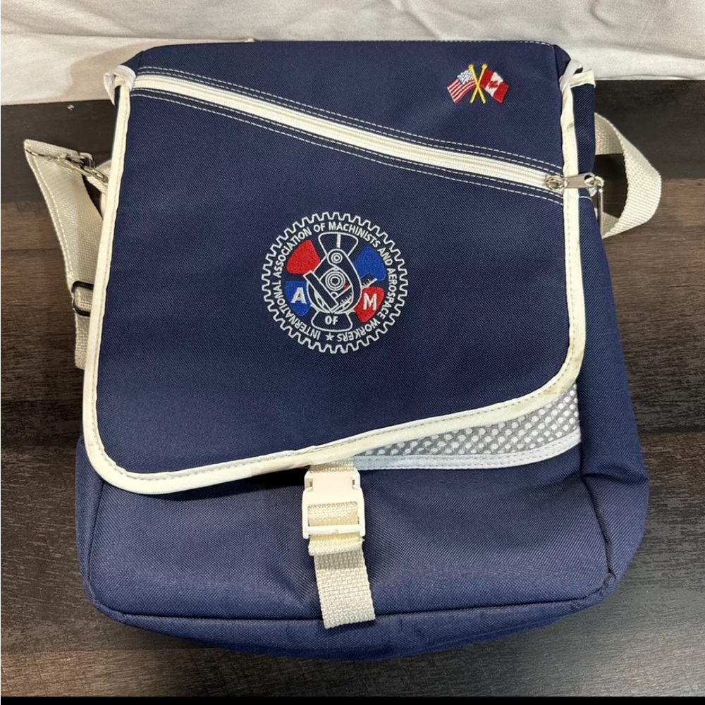 International Association of Machinists and Aerospace Workers Messenger / PC Bag
